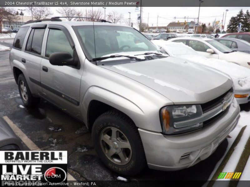 Silverstone Metallic / Medium Pewter 2004 Chevrolet TrailBlazer LS 4x4