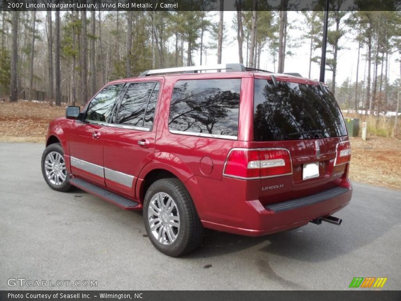 Vivid Red Metallic / Camel 2007 Lincoln Navigator Luxury