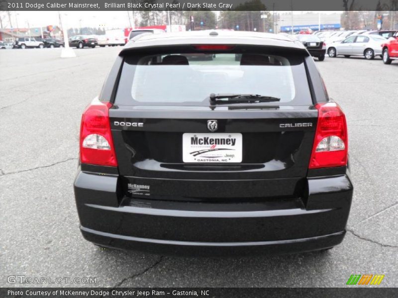 Brilliant Black Crystal Pearl / Dark Slate Gray 2011 Dodge Caliber Mainstreet