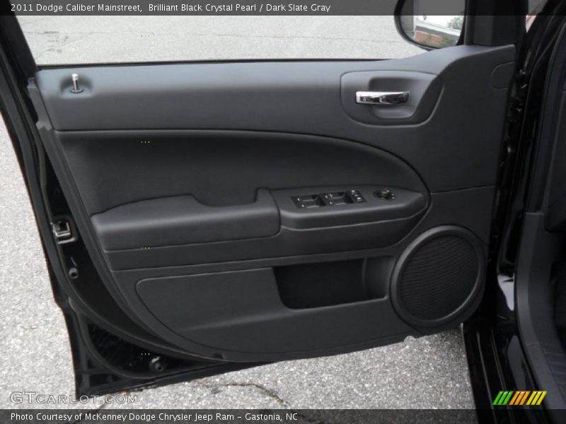 Brilliant Black Crystal Pearl / Dark Slate Gray 2011 Dodge Caliber Mainstreet
