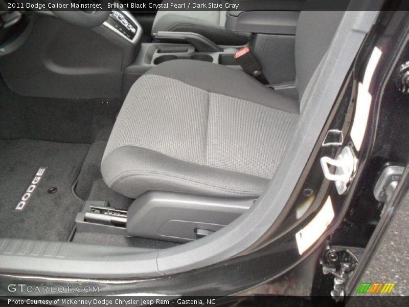 Brilliant Black Crystal Pearl / Dark Slate Gray 2011 Dodge Caliber Mainstreet