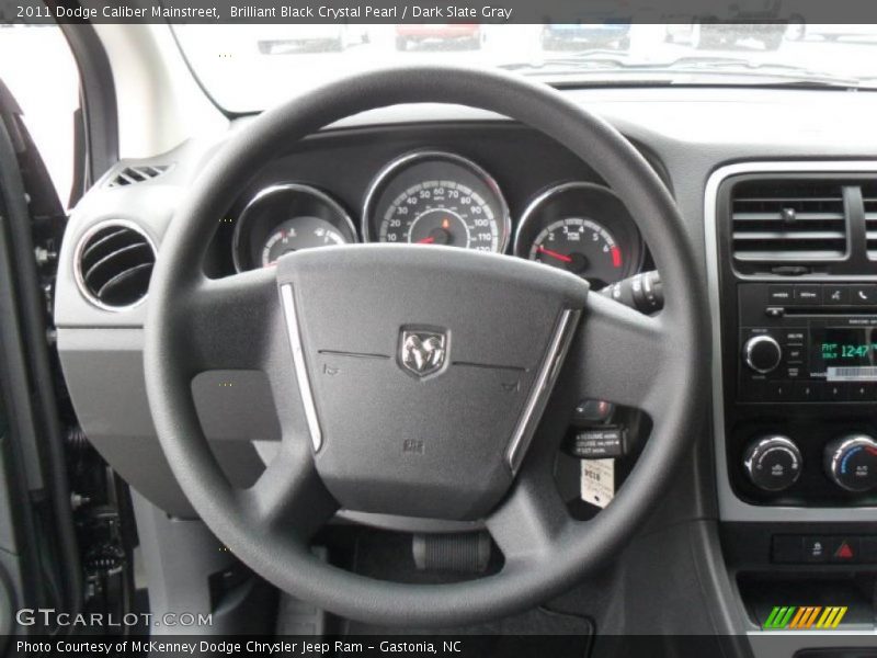 Brilliant Black Crystal Pearl / Dark Slate Gray 2011 Dodge Caliber Mainstreet