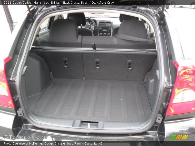 Brilliant Black Crystal Pearl / Dark Slate Gray 2011 Dodge Caliber Mainstreet