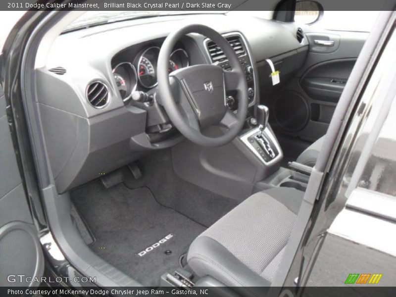 Brilliant Black Crystal Pearl / Dark Slate Gray 2011 Dodge Caliber Mainstreet