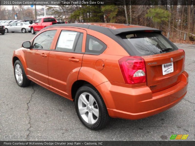 Mango Tango Pearl / Dark Slate Gray 2011 Dodge Caliber Mainstreet