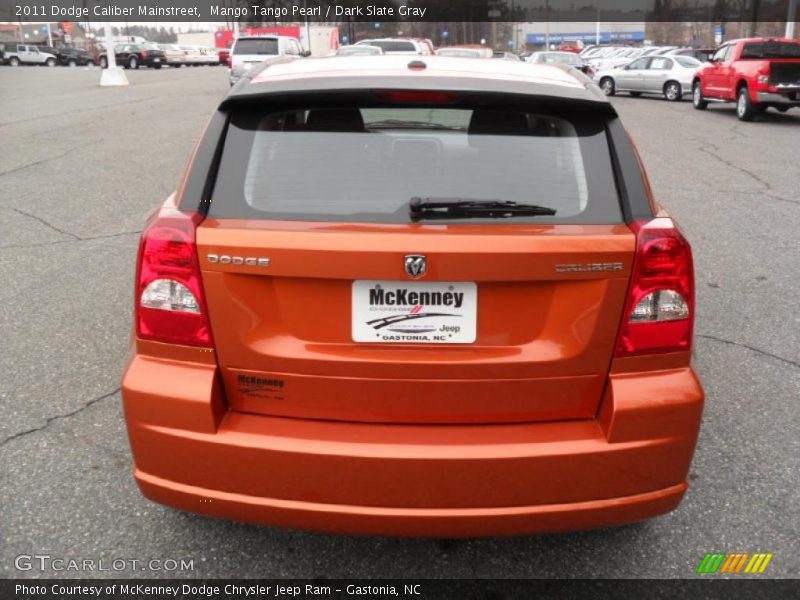 Mango Tango Pearl / Dark Slate Gray 2011 Dodge Caliber Mainstreet
