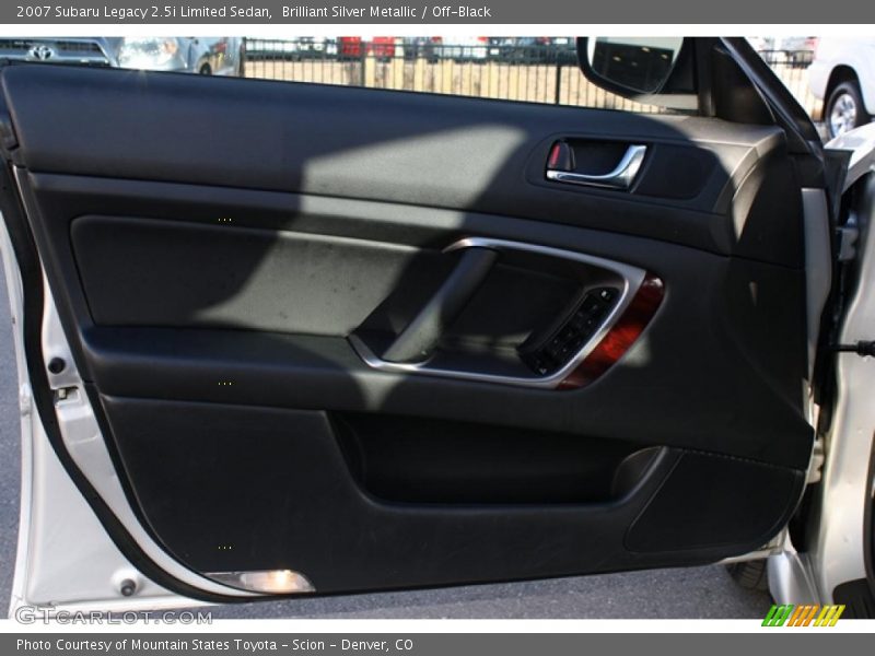 Brilliant Silver Metallic / Off-Black 2007 Subaru Legacy 2.5i Limited Sedan