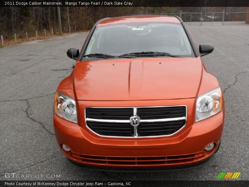 Mango Tango Pearl / Dark Slate Gray 2011 Dodge Caliber Mainstreet