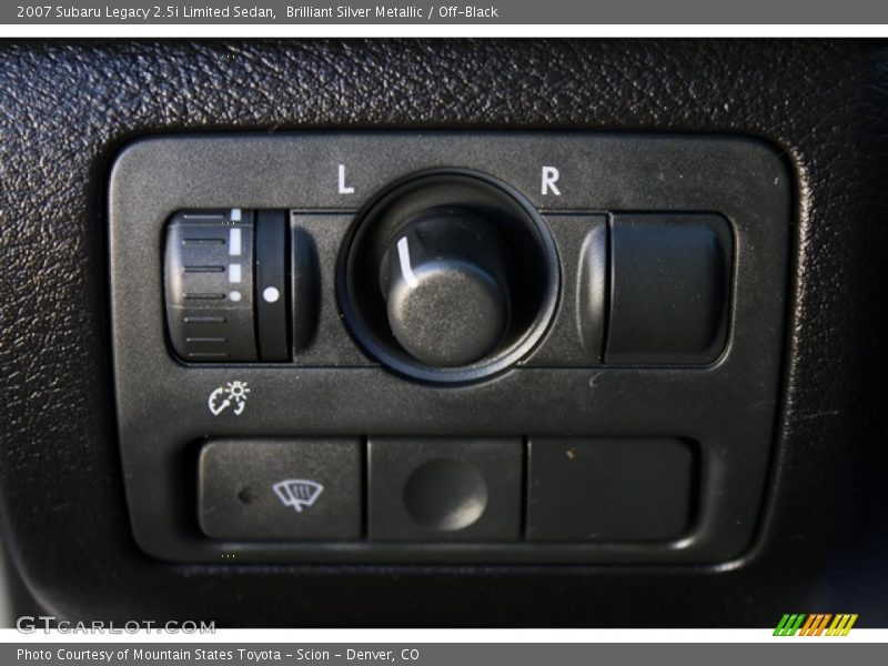 Brilliant Silver Metallic / Off-Black 2007 Subaru Legacy 2.5i Limited Sedan