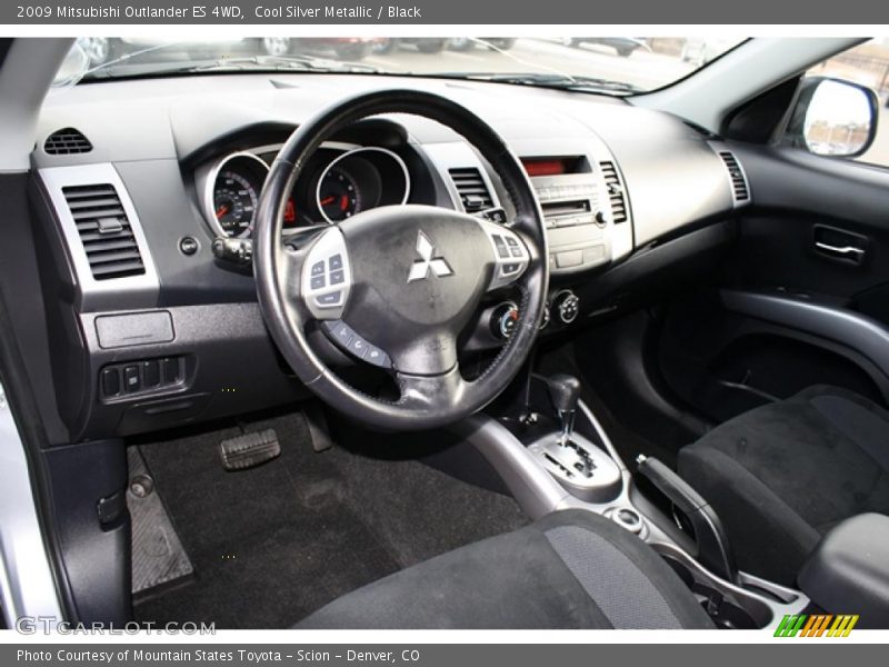 Black Interior - 2009 Outlander ES 4WD 