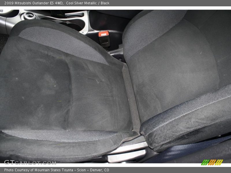 Cool Silver Metallic / Black 2009 Mitsubishi Outlander ES 4WD