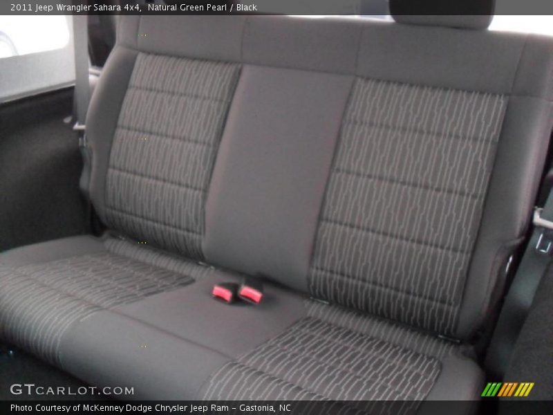  2011 Wrangler Sahara 4x4 Black Interior