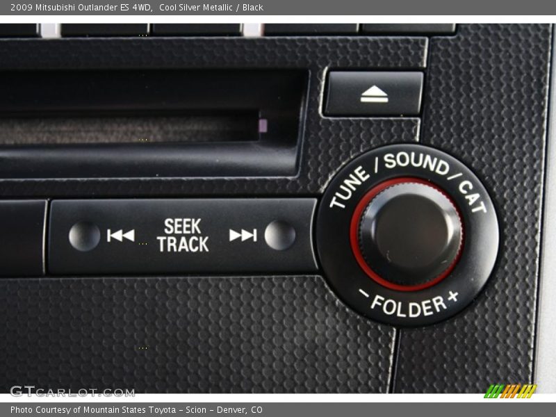 Cool Silver Metallic / Black 2009 Mitsubishi Outlander ES 4WD