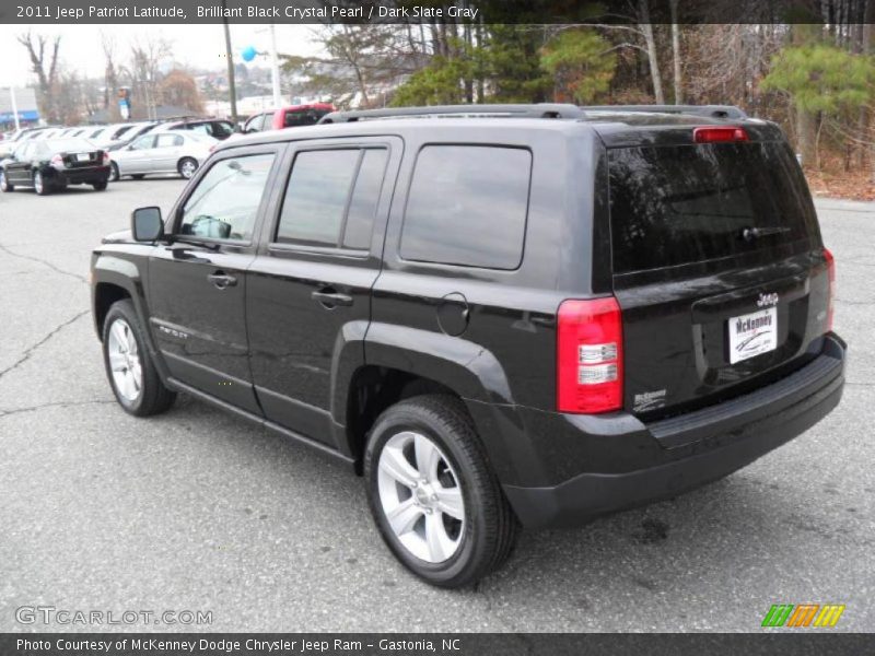  2011 Patriot Latitude Brilliant Black Crystal Pearl