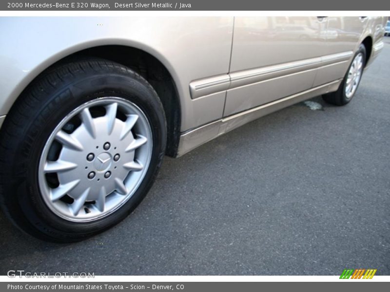 Desert Silver Metallic / Java 2000 Mercedes-Benz E 320 Wagon