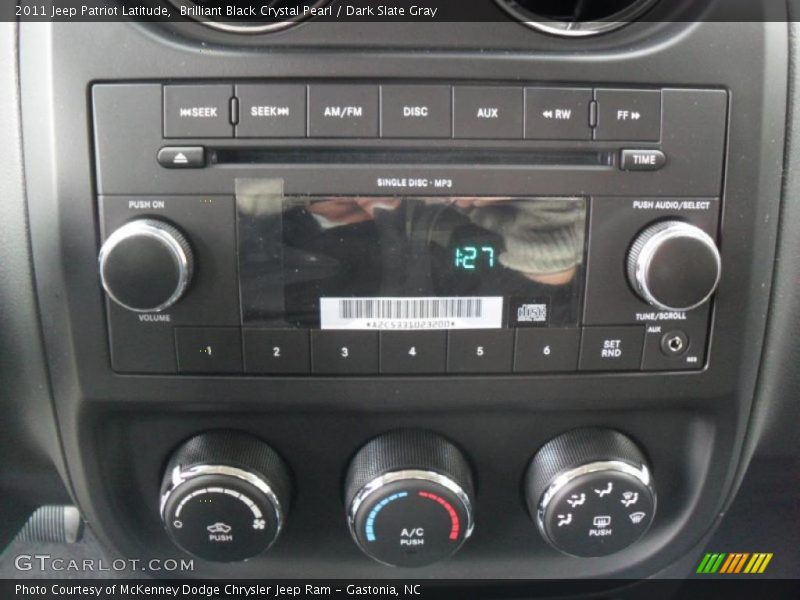 Controls of 2011 Patriot Latitude