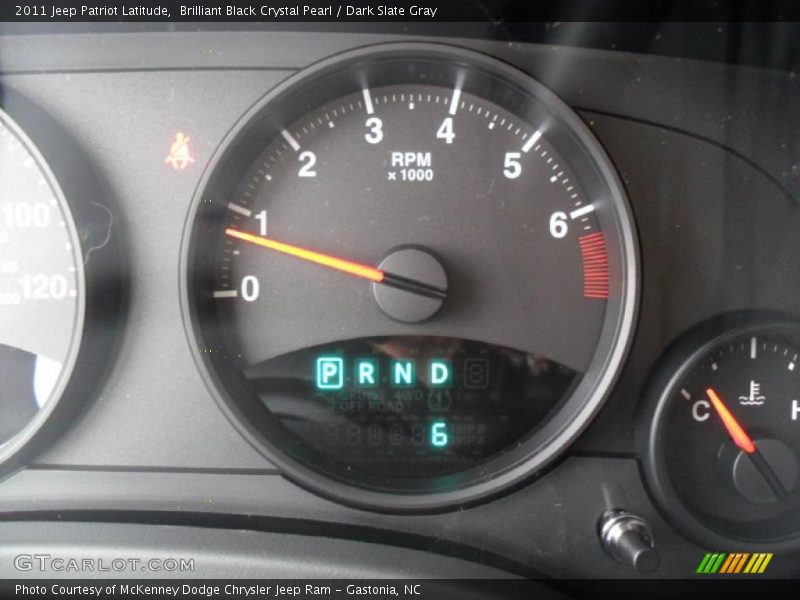 Brilliant Black Crystal Pearl / Dark Slate Gray 2011 Jeep Patriot Latitude