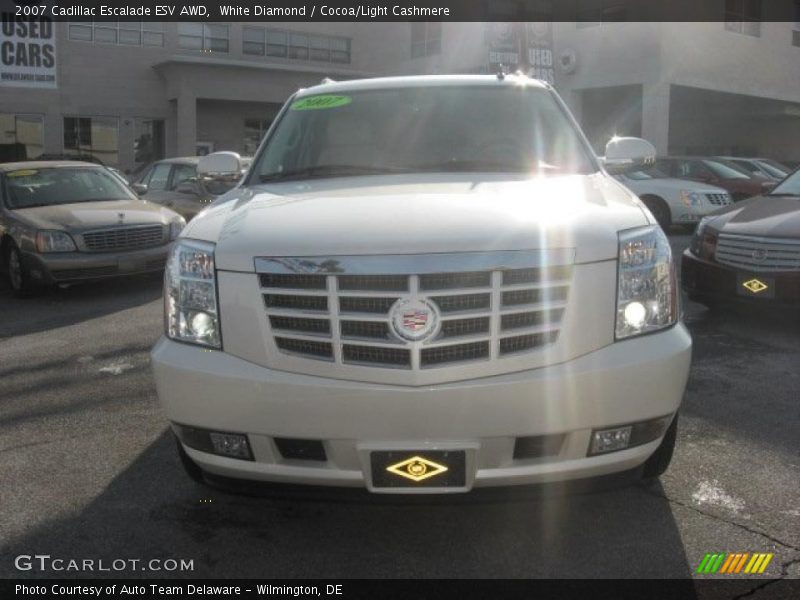 White Diamond / Cocoa/Light Cashmere 2007 Cadillac Escalade ESV AWD