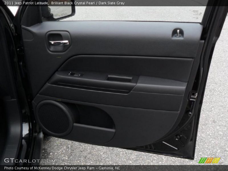 Brilliant Black Crystal Pearl / Dark Slate Gray 2011 Jeep Patriot Latitude