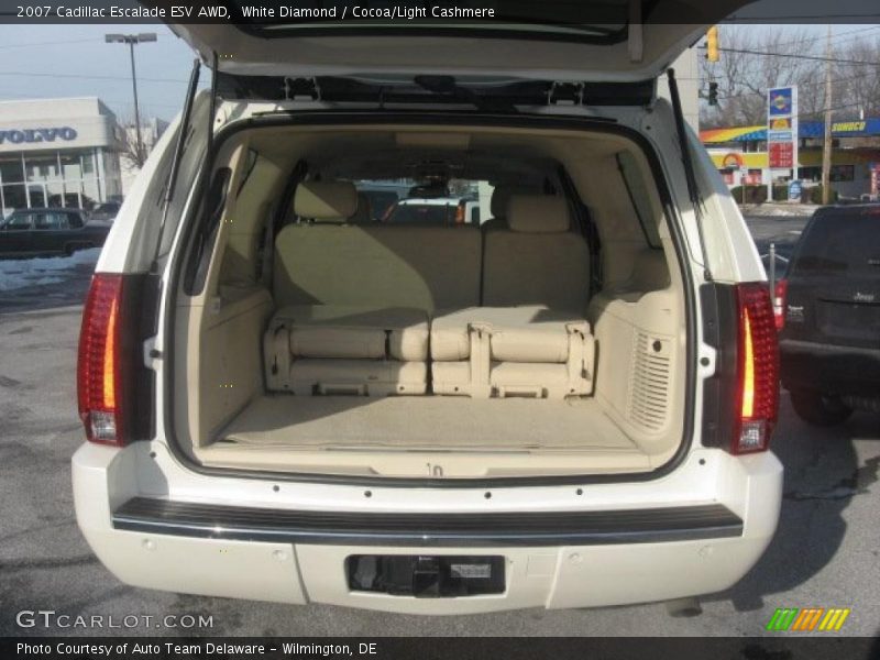 White Diamond / Cocoa/Light Cashmere 2007 Cadillac Escalade ESV AWD