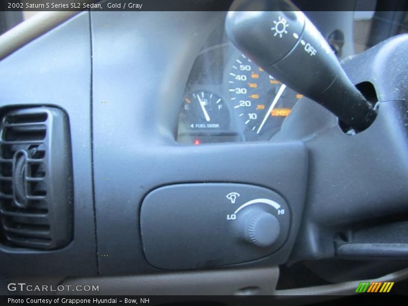 Gold / Gray 2002 Saturn S Series SL2 Sedan