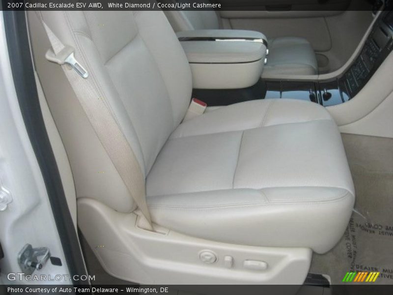 White Diamond / Cocoa/Light Cashmere 2007 Cadillac Escalade ESV AWD