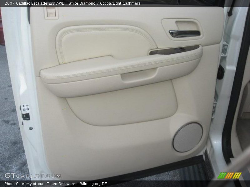 White Diamond / Cocoa/Light Cashmere 2007 Cadillac Escalade ESV AWD