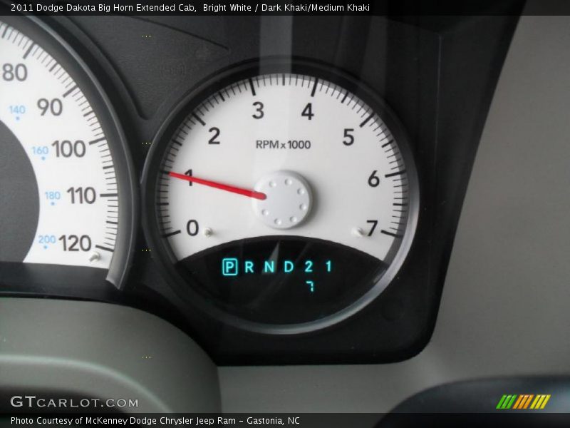Bright White / Dark Khaki/Medium Khaki 2011 Dodge Dakota Big Horn Extended Cab