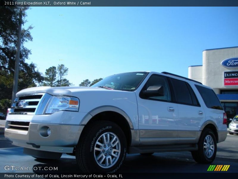 Oxford White / Camel 2011 Ford Expedition XLT