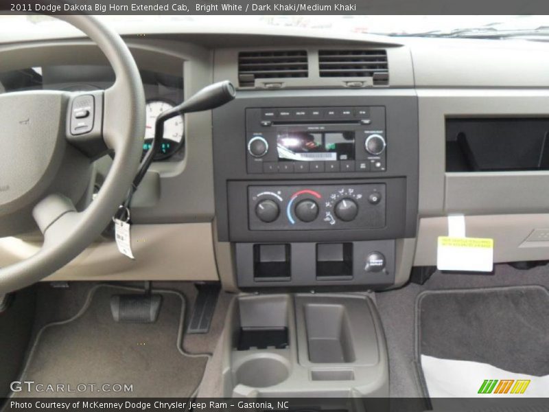 Bright White / Dark Khaki/Medium Khaki 2011 Dodge Dakota Big Horn Extended Cab