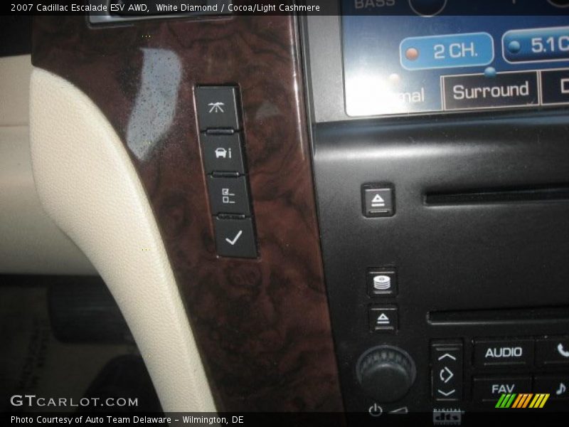 White Diamond / Cocoa/Light Cashmere 2007 Cadillac Escalade ESV AWD