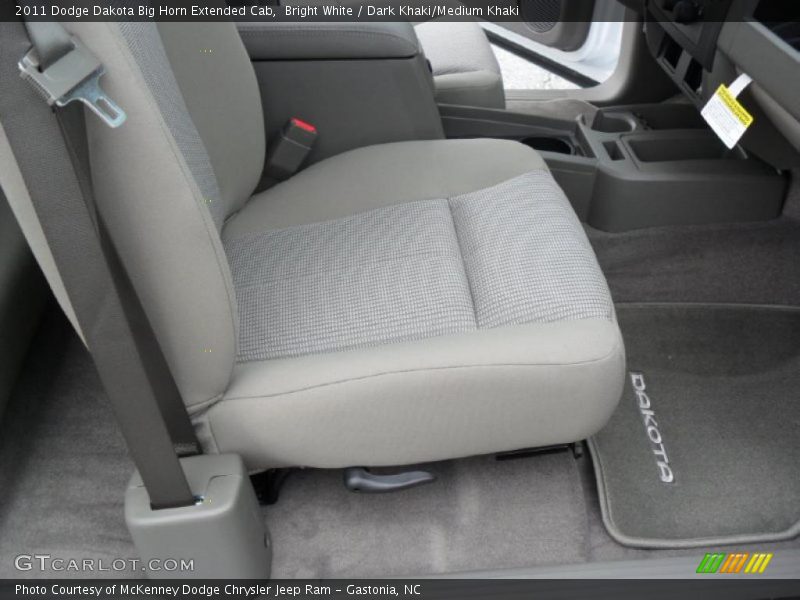 Bright White / Dark Khaki/Medium Khaki 2011 Dodge Dakota Big Horn Extended Cab