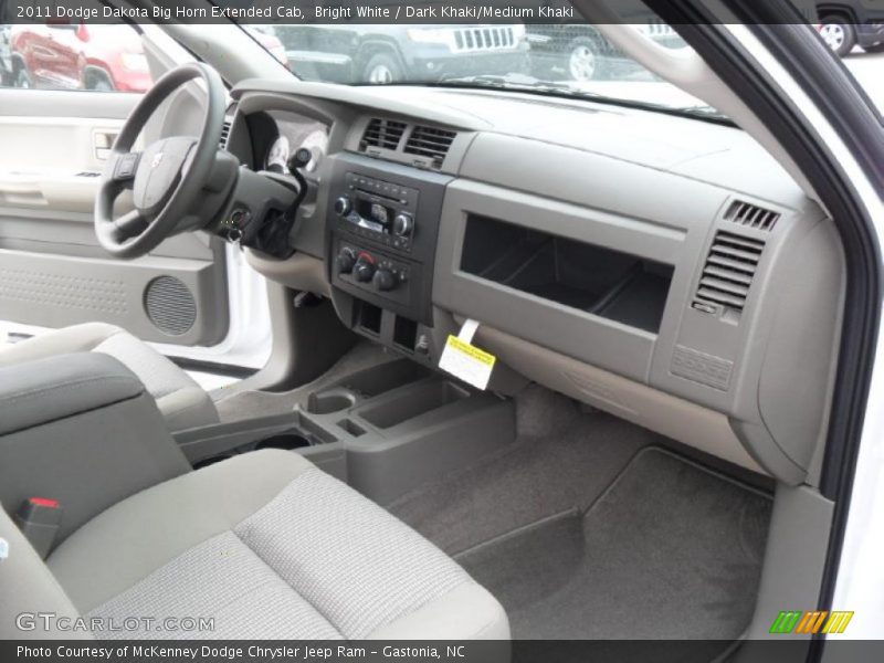 Dashboard of 2011 Dakota Big Horn Extended Cab