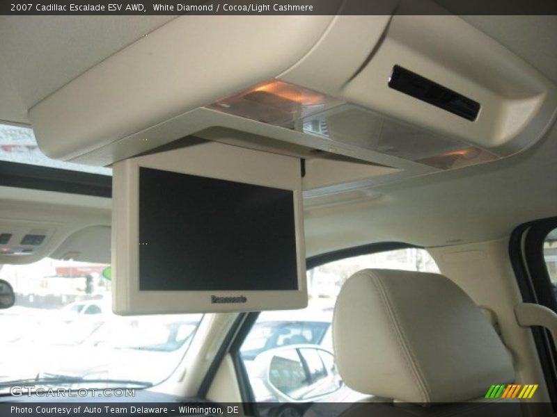 White Diamond / Cocoa/Light Cashmere 2007 Cadillac Escalade ESV AWD