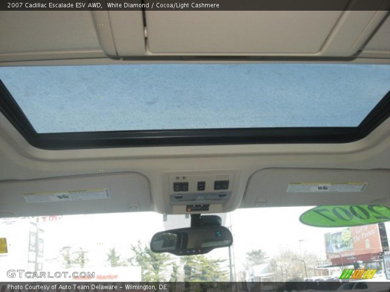 White Diamond / Cocoa/Light Cashmere 2007 Cadillac Escalade ESV AWD