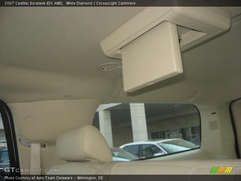 White Diamond / Cocoa/Light Cashmere 2007 Cadillac Escalade ESV AWD