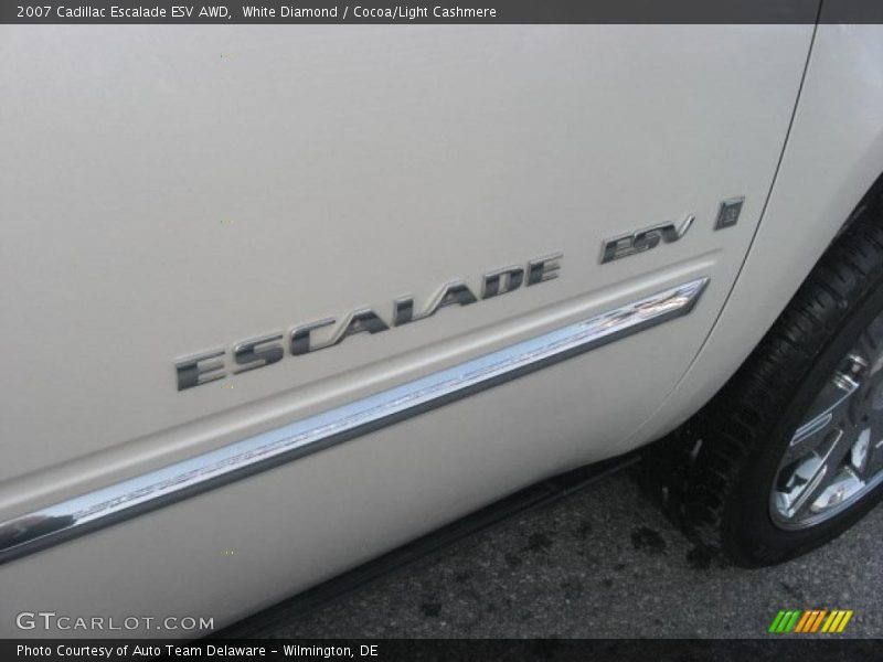 White Diamond / Cocoa/Light Cashmere 2007 Cadillac Escalade ESV AWD