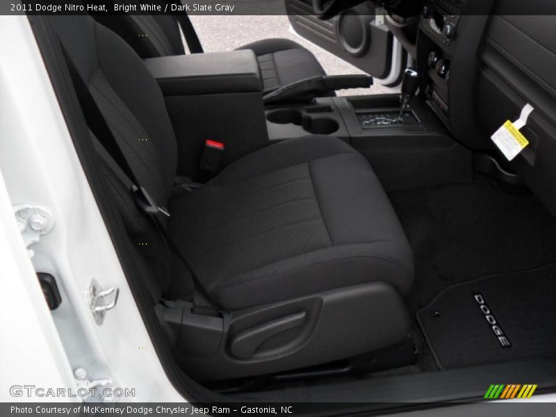 Bright White / Dark Slate Gray 2011 Dodge Nitro Heat