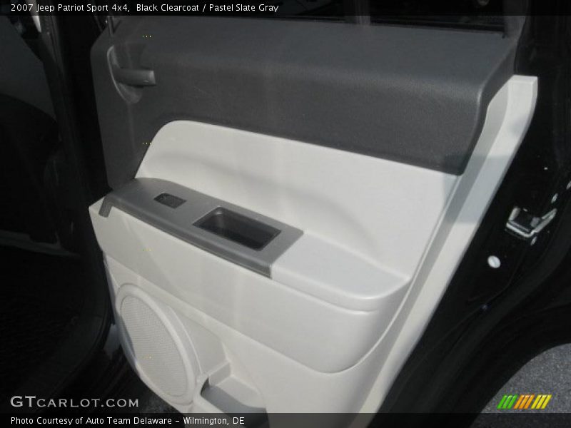 Black Clearcoat / Pastel Slate Gray 2007 Jeep Patriot Sport 4x4