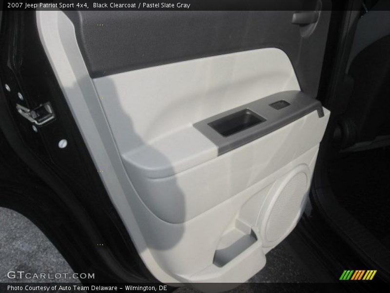 Black Clearcoat / Pastel Slate Gray 2007 Jeep Patriot Sport 4x4