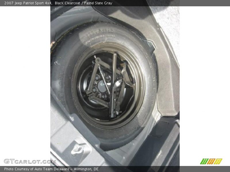 Black Clearcoat / Pastel Slate Gray 2007 Jeep Patriot Sport 4x4