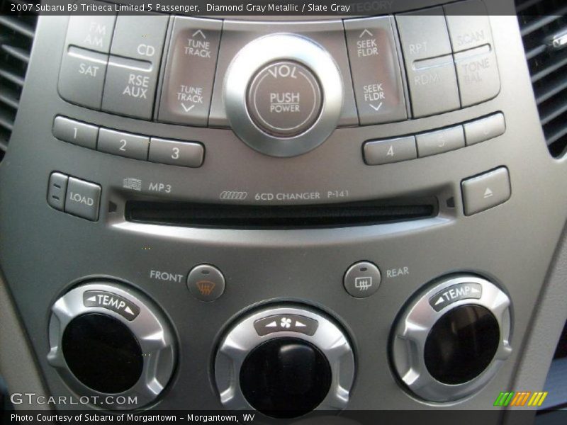 Controls of 2007 B9 Tribeca Limited 5 Passenger