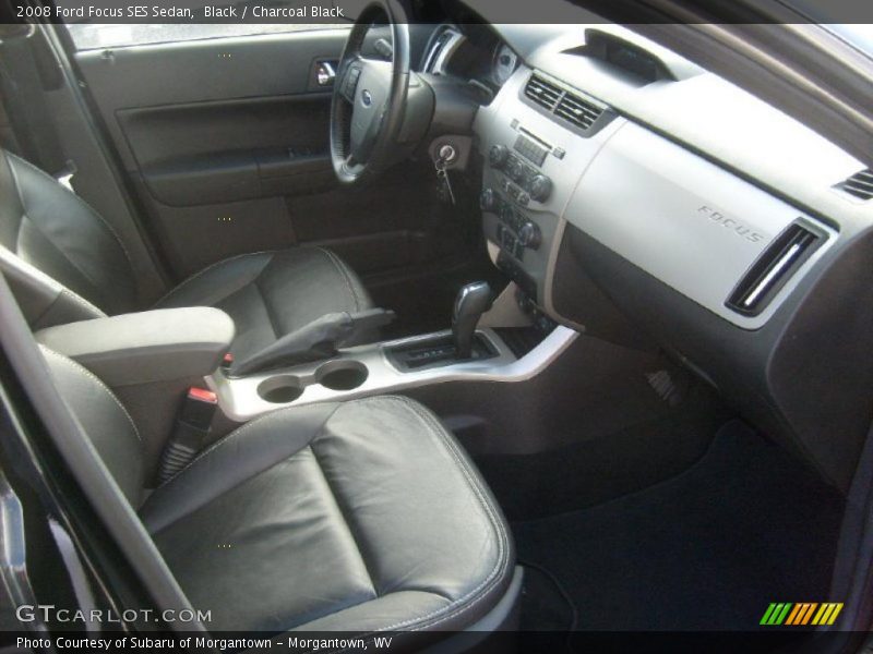 Black / Charcoal Black 2008 Ford Focus SES Sedan