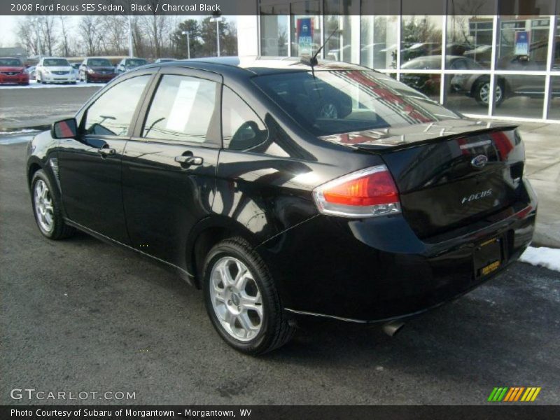 Black / Charcoal Black 2008 Ford Focus SES Sedan