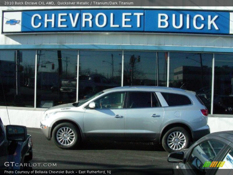 Quicksilver Metallic / Titanium/Dark Titanium 2010 Buick Enclave CXL AWD