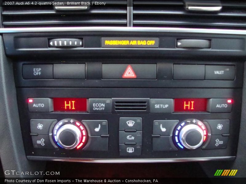 Controls of 2007 A6 4.2 quattro Sedan