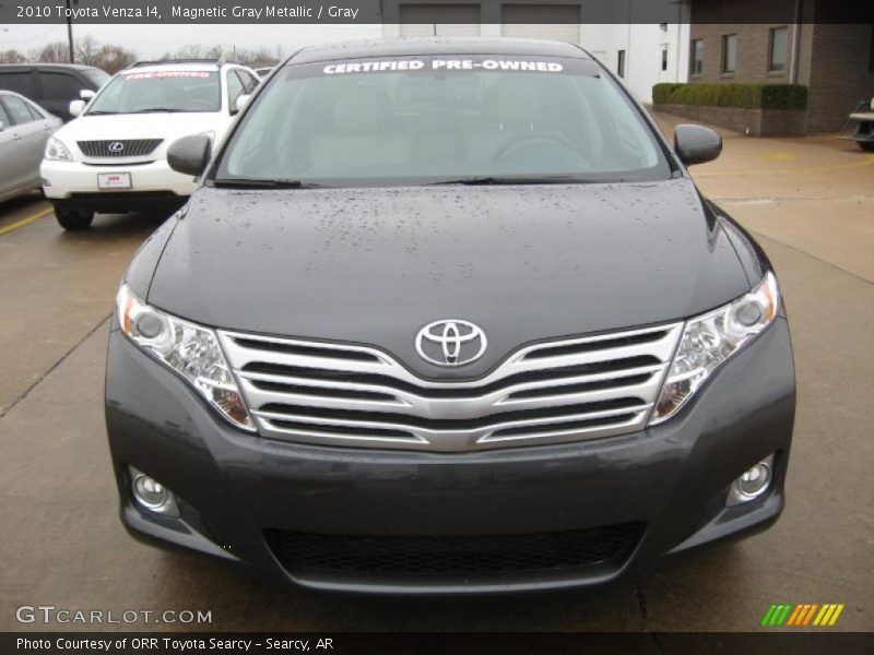 Magnetic Gray Metallic / Gray 2010 Toyota Venza I4