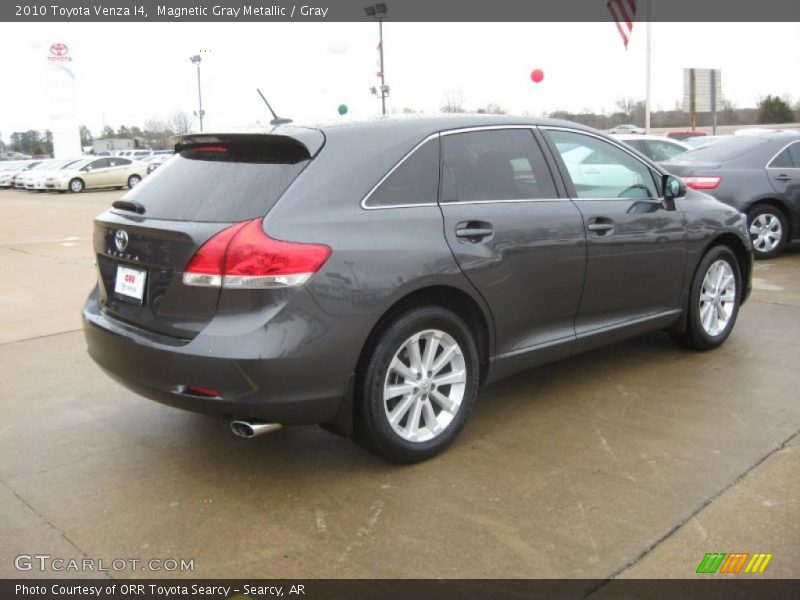 Magnetic Gray Metallic / Gray 2010 Toyota Venza I4