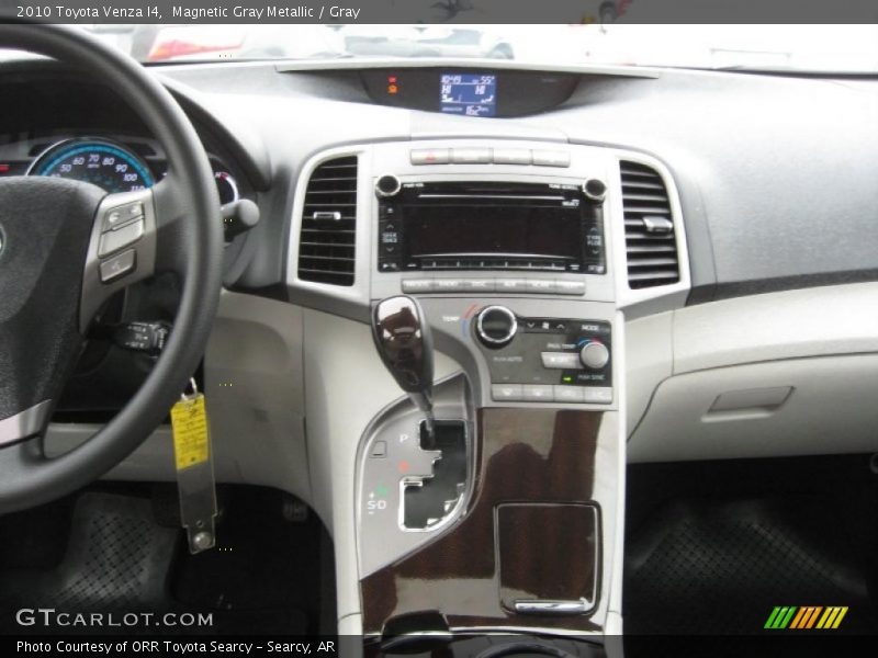 Controls of 2010 Venza I4