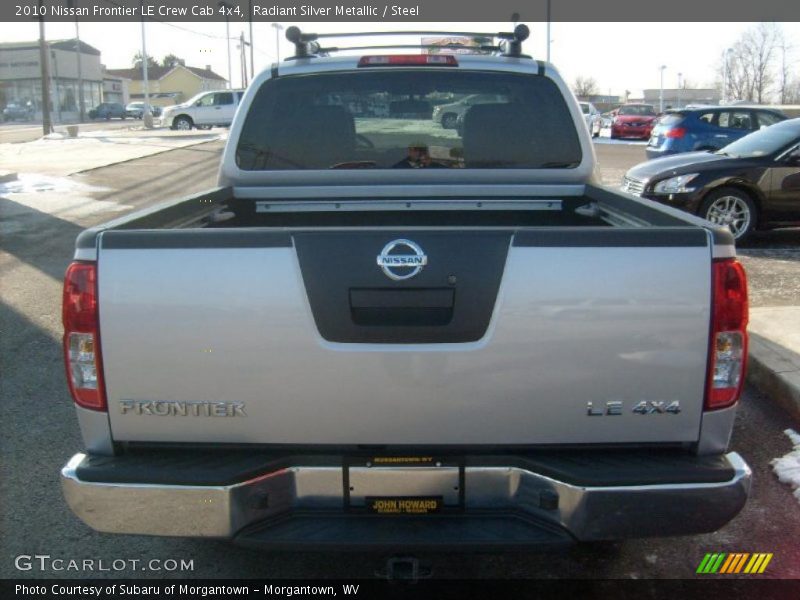 Radiant Silver Metallic / Steel 2010 Nissan Frontier LE Crew Cab 4x4